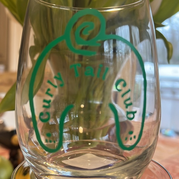 NWT Custom Design Curly Tail Club beverage class. Custom design of logo. - Picture 2 of 7